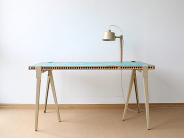 table_pietement_universel_plateau_reemploi_creditphoto_dizy